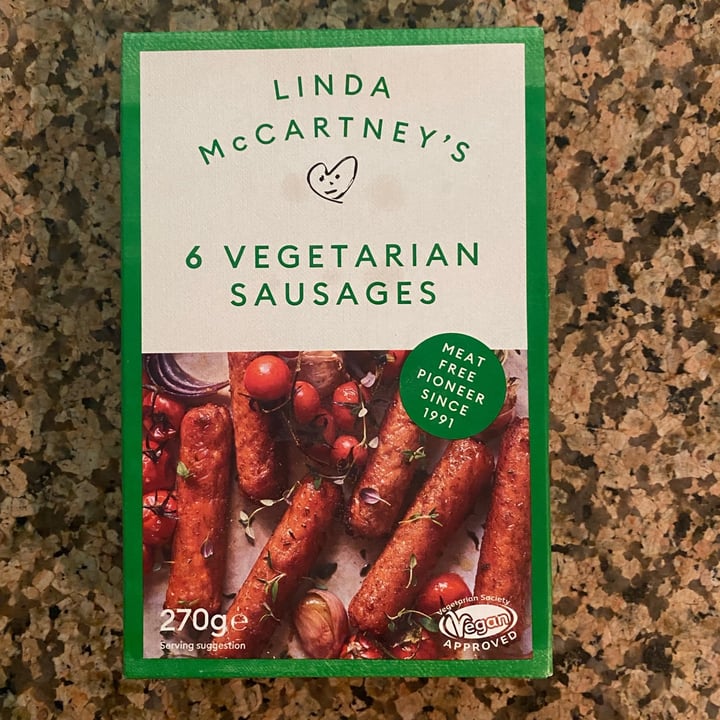photo of Linda McCartney's 6 Vegetarian Sausages shared by @adriandjackwithcoco on  23 Aug 2021 - review