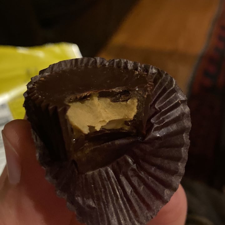 review photo of Trader Joe's Dark Chocolate Sunflower Seed Butter Cups shared by @vegan-leeds on 13 Dec 2021 - review