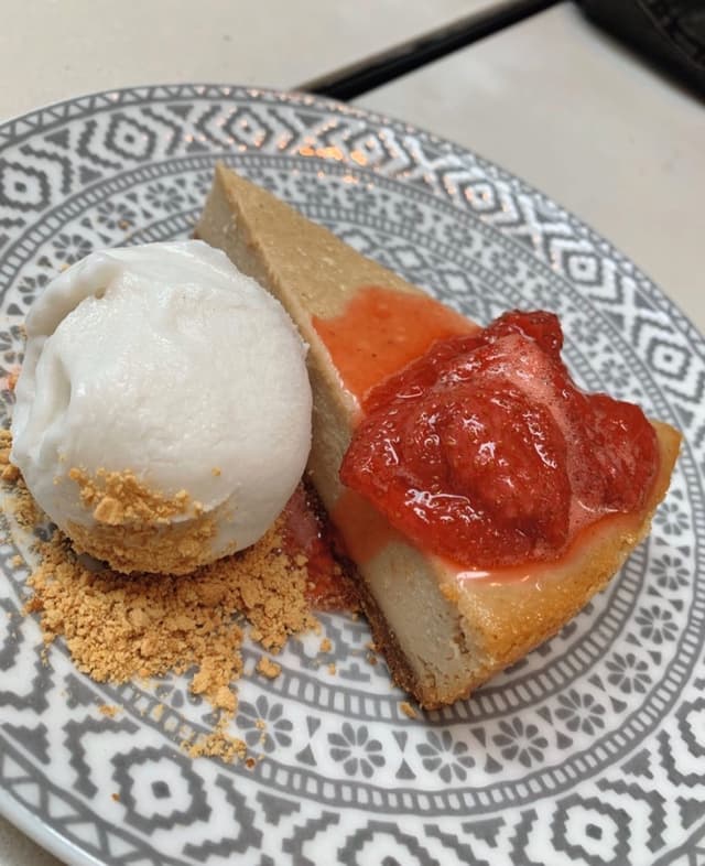 Photo of the dish “Cashew cheesecake”