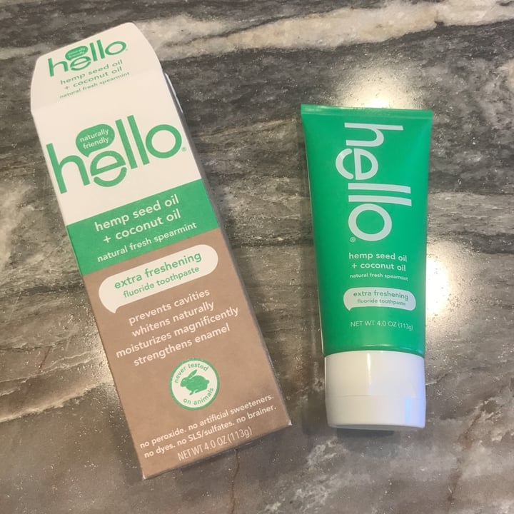 photo of Hello Hemp seed oil + coconut oil shared by @kat4tw on  25 Aug 2020 - review