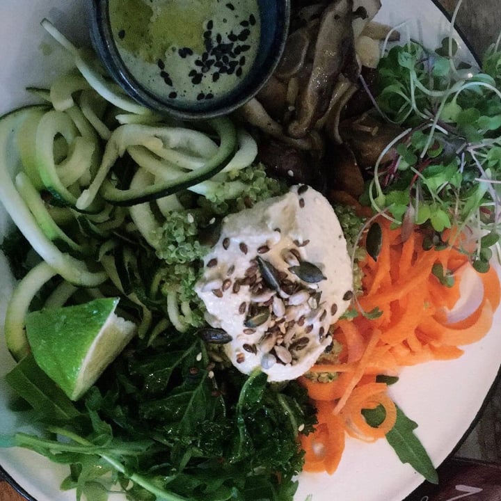 photo of Nourish'd Café & Juicery Moonshine Bowl shared by @maxineparker on  01 Nov 2020 - review