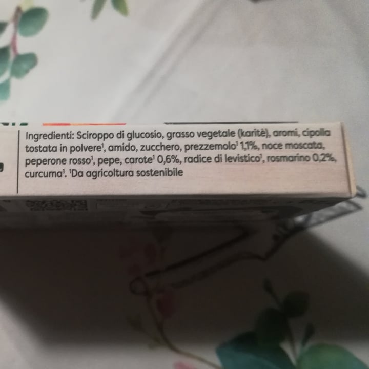 photo of Knorr vegetale dado senza sale shared by @grilla on  28 Nov 2022 - review