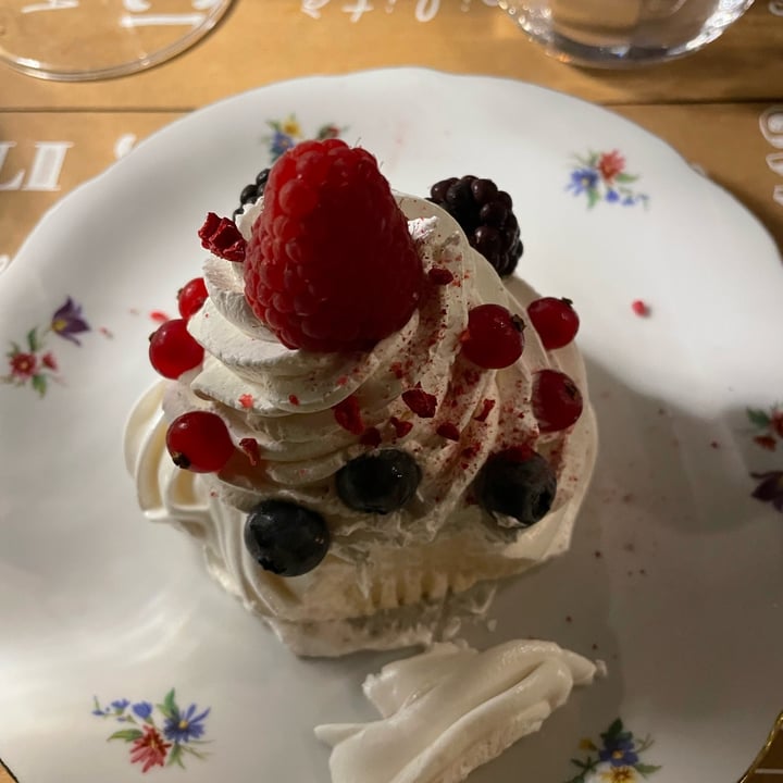 photo of Sementis pavlova shared by @martinabernardi on  16 Sep 2022 - review