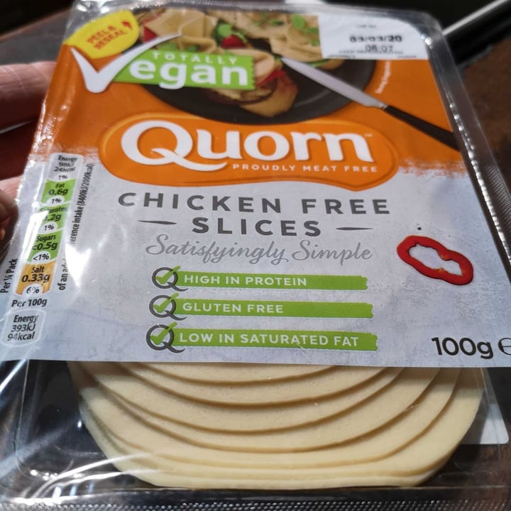 review photo of Quorn Chicken Free Slices shared by @rachele82 on 29 Feb 2020 - review