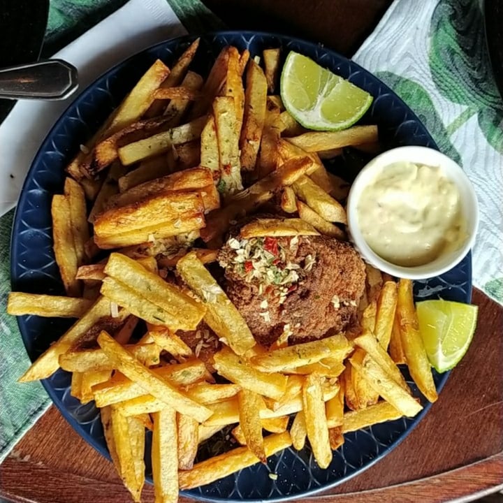 review photo of A Coruja - Churrasco Vegano Fish And Chips shared by @arqvegan on 22 May 2022 - review