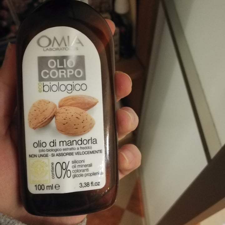 photo of Omia Laboratoires Olio di mandorla shared by @alicefa on  15 Mar 2022 - review