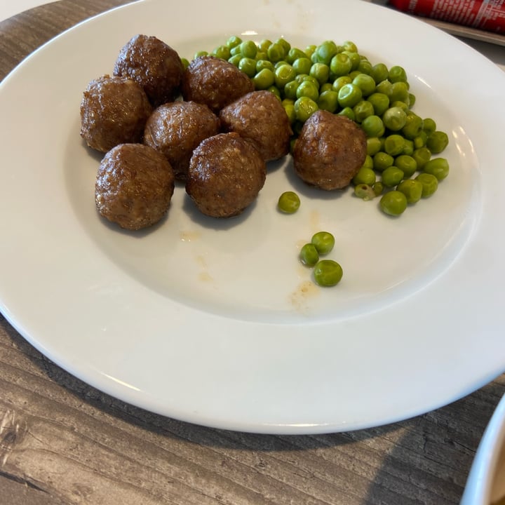 photo of IKEA Turin Polpette vegane shared by @alecucinandoveg on  13 Apr 2022 - review