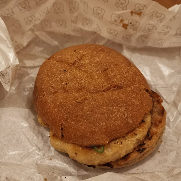 photo of Three Buns Quayside TiNDLE™ Hustle shared by @ananelia on  10 May 2021 - review