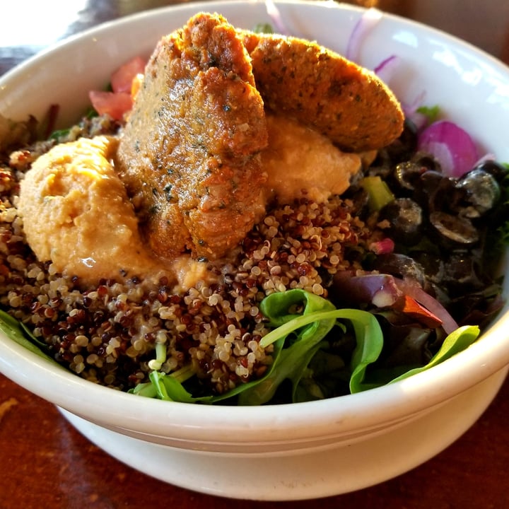review photo of Lotus Cafe & Juice Bar Falafel Bowl shared by @chickpeaandlotus on 27 Sep 2020 - review