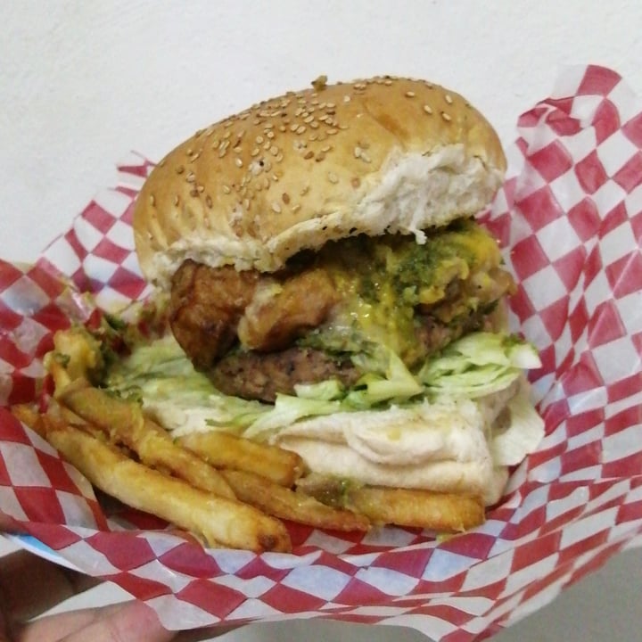 photo of Panza vegana Hamburguesa No Me Beses shared by @nekokiwi on  15 Jun 2021 - review