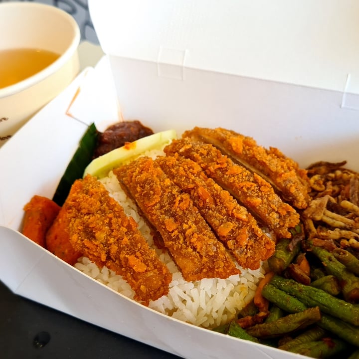 photo of GreenDot - NEX Nasi Lemak Cutlet Rice Set shared by @gretchforveg on  22 Sep 2020 - review