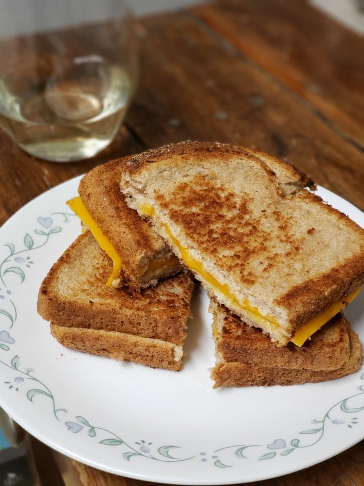 photo of Earth Island Cheddar Style Slices shared by @mandylee on  15 Mar 2020 - review