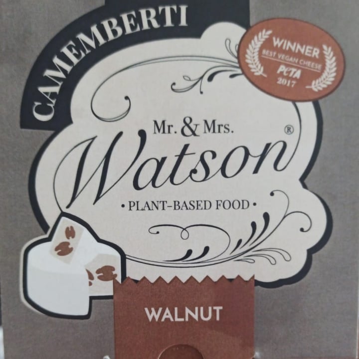 photo of Mr. & Mrs. Watson Camemberti walnut shared by @unitedforanimals on  23 Jan 2022 - review