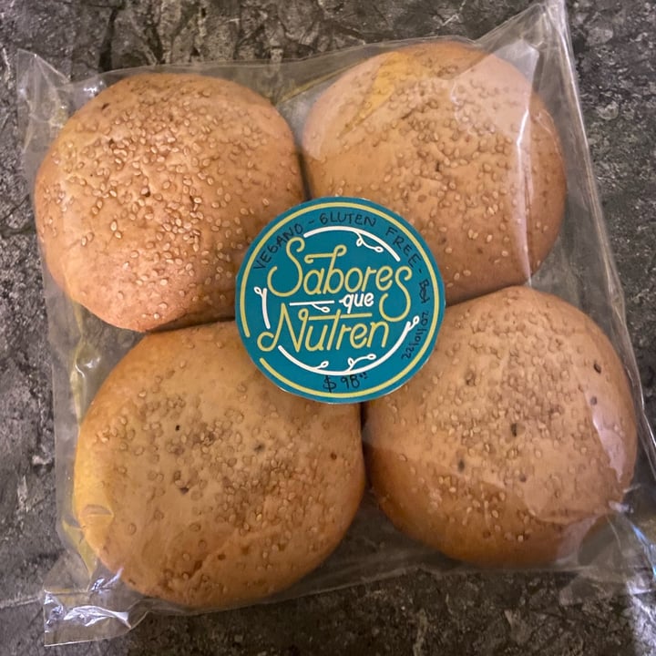 photo of sabores que nutren Pan De Hamburguesa Vegano Gluten Free shared by @strawberryswan on  05 Nov 2022 - review