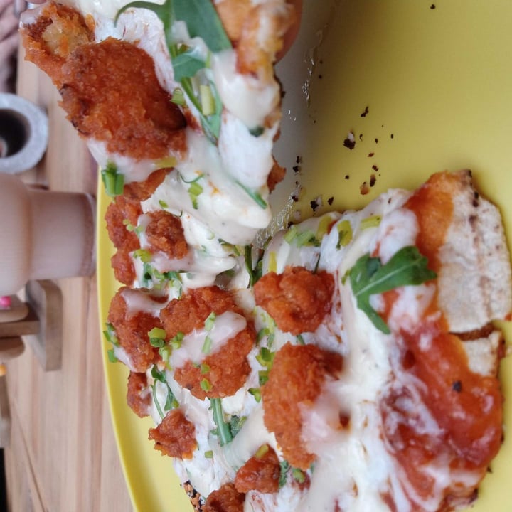 photo of Veggie 2 GO Pizza No Wings Buffalo shared by @interfacemx on  29 Dec 2019 - review