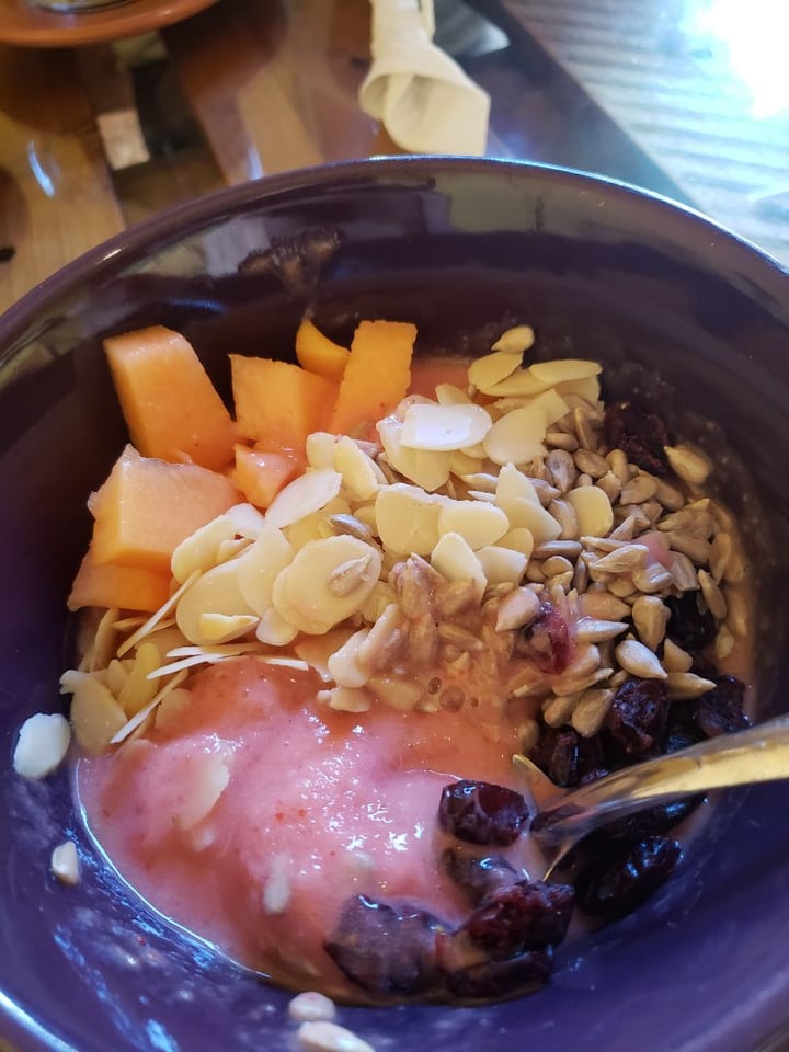 photo of Bek, Semilla De Vida Bowl Personalizado shared by @janettecarrillo on  01 Feb 2020 - review