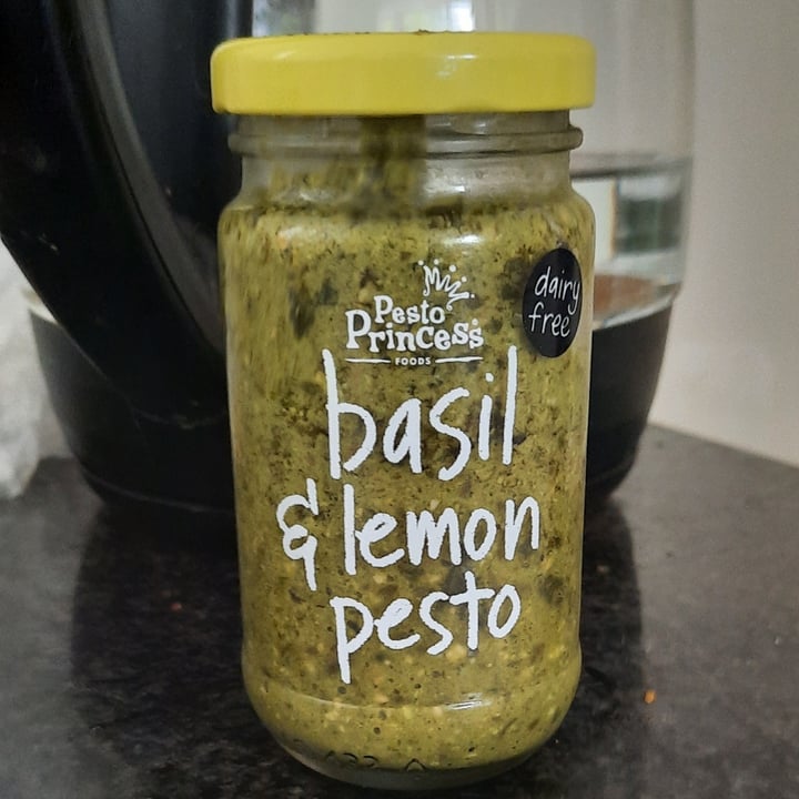 review photo of Pesto Princess Basil & Lemon Pesto shared by @africandebs on 13 Nov 2020 - review