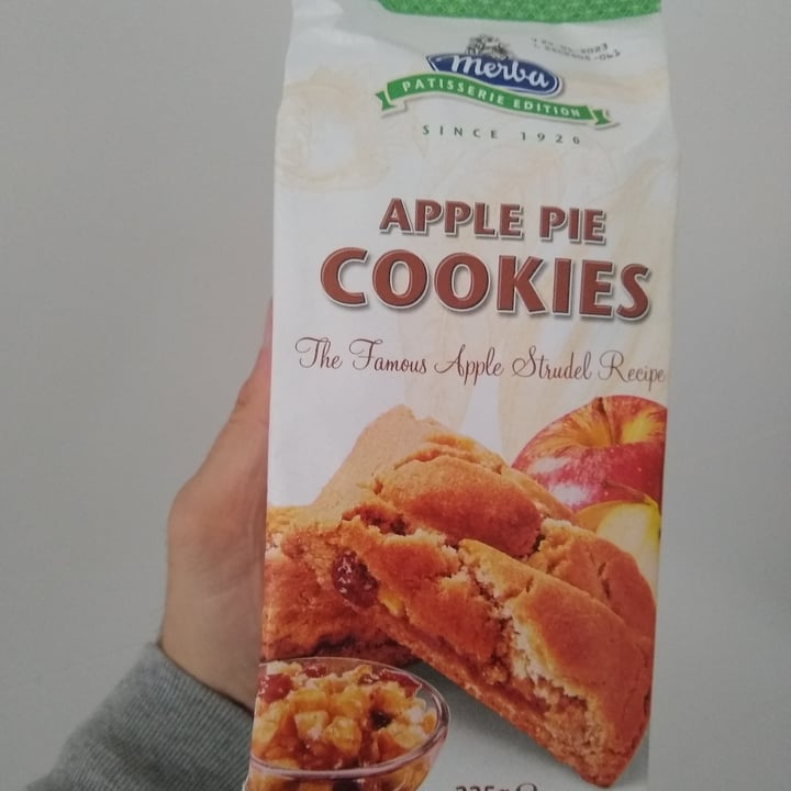 photo of Merba Apple Pie Cookies shared by @marcusviniciuscosta on  20 Aug 2022 - review