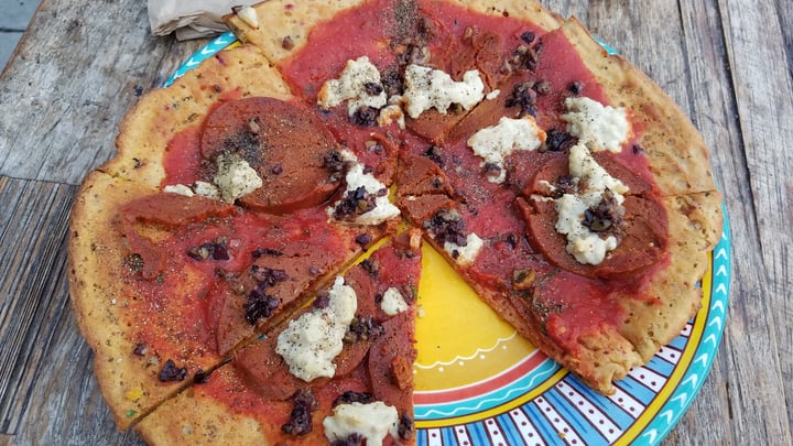 photo of EVE Encinitas Seitan Pepperoni and Olive Flatbread shared by @gretchens on  25 Jul 2019 - review