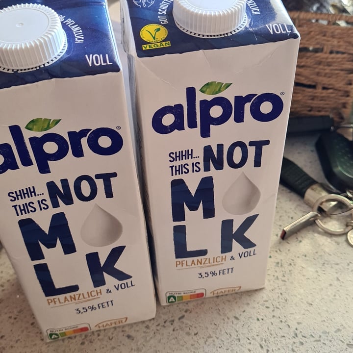 photo of Alpro Shhh… This Is Not Milk 3,5% shared by @codyveg on  04 Mar 2022 - review