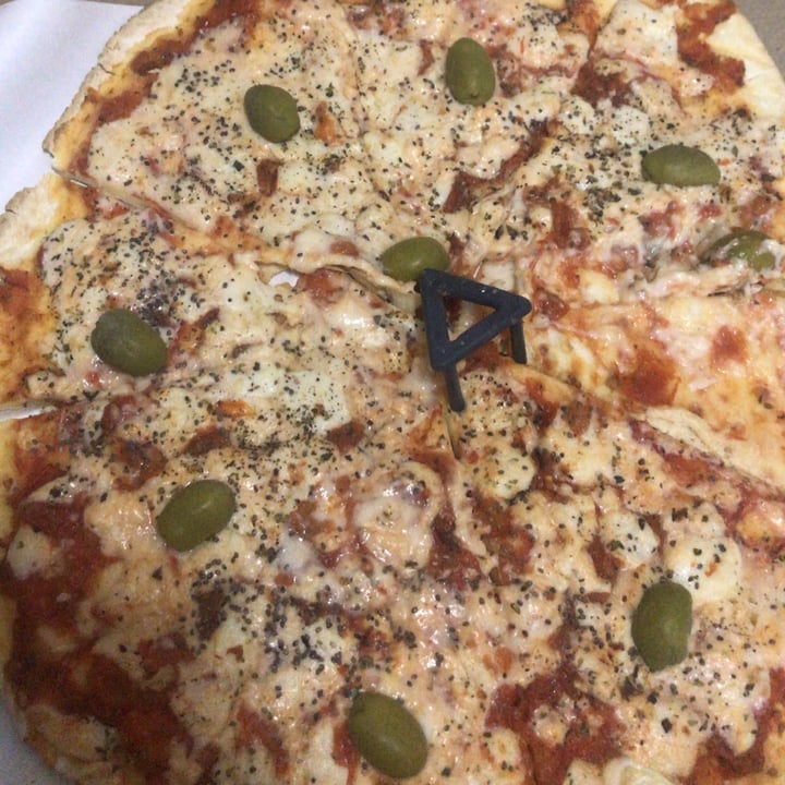 photo of Empanadas de 10 Pizza de Muzzarella a la piedra shared by @vegankity on  14 Dec 2020 - review