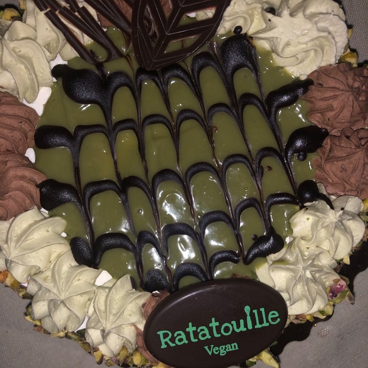 photo of Ratatouille Vegan Food Torta vegan shared by @multidurso on  27 Apr 2021 - review