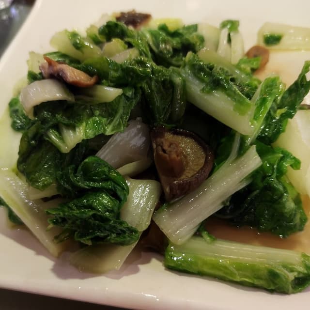 Photo of the dish “Verdura de Estación con Hongos”