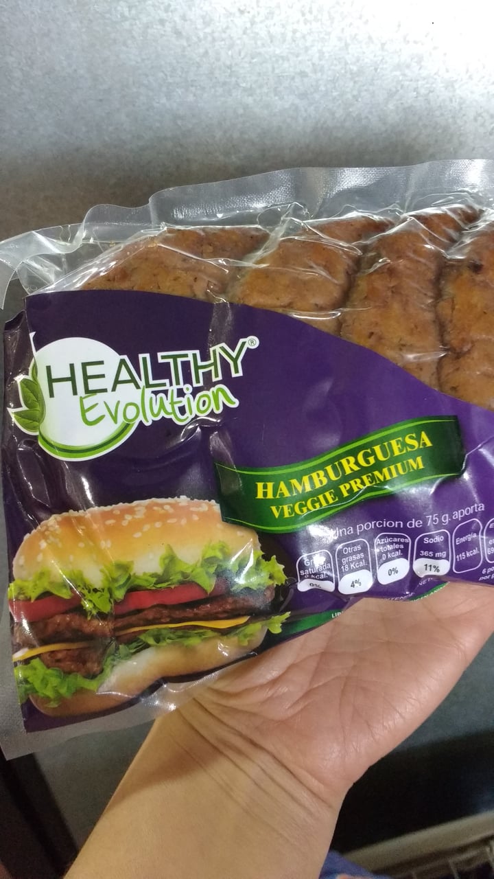 photo of Healthy Evolution Hamburguesa Veggie Premium shared by @uvazombie on  21 Dec 2019 - review
