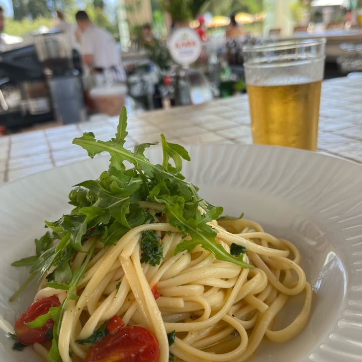 photo of Grecotel Eva Palace Pasta Aglio Olio shared by @ambybevan on  08 Nov 2022 - review