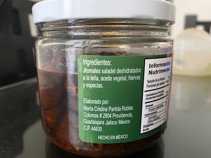 photo of Crisanta Jitomates Deshidratados A La Leña shared by @teresamuro on  31 Jan 2020 - review