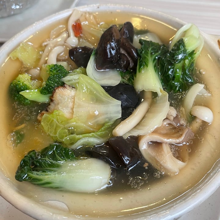 photo of Simple Food Vegetarian Cafe Claypot Yee Mee shared by @greenbovine on  12 Sep 2021 - review