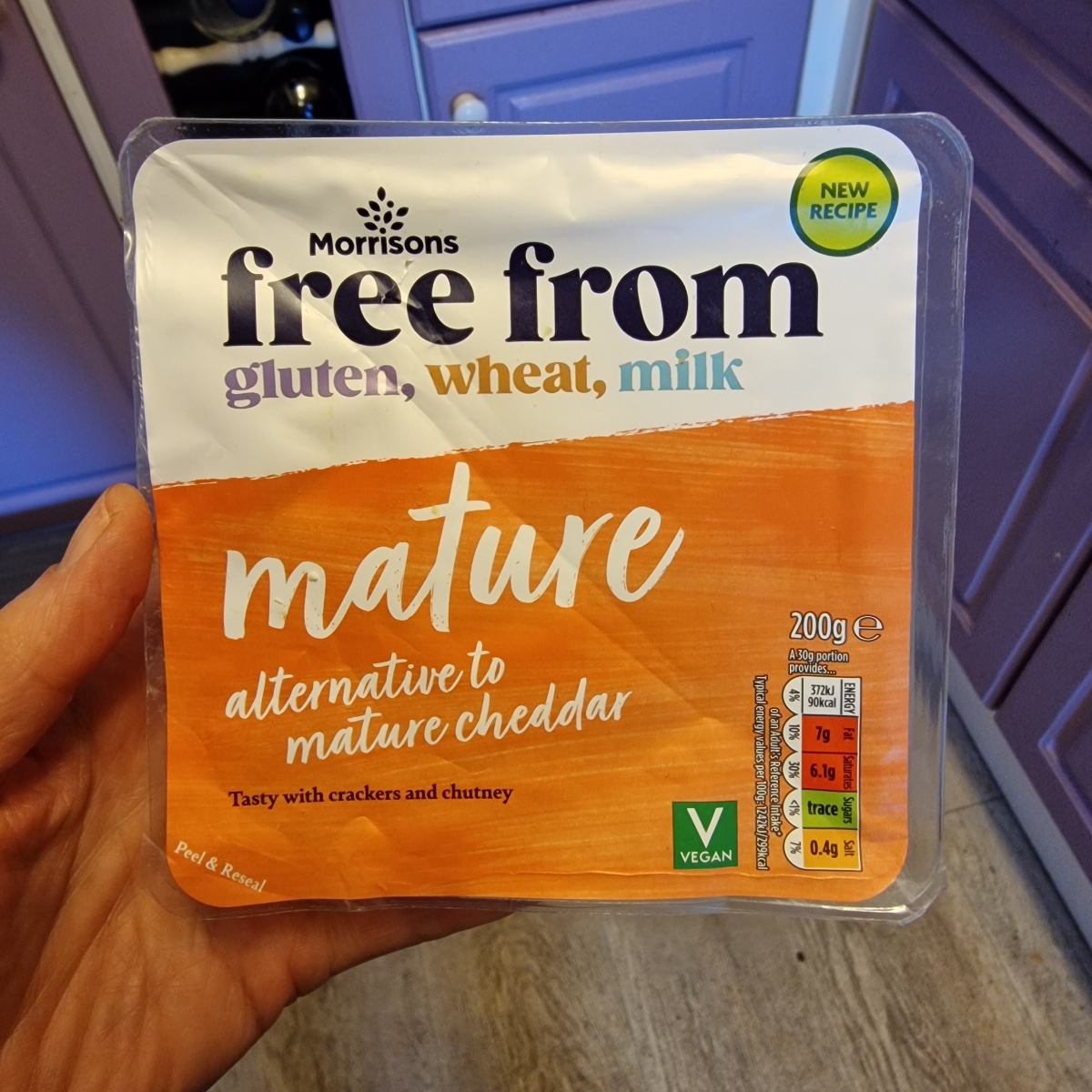 Ladismith Cheddar Cheese Slices 200g - View #6