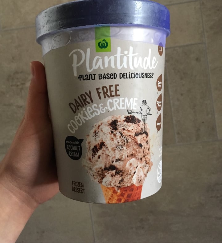 photo of Plantitude Plantitude Cookies And Cream Ice Cream shared by @foodieegee on  02 Jun 2020 - review
