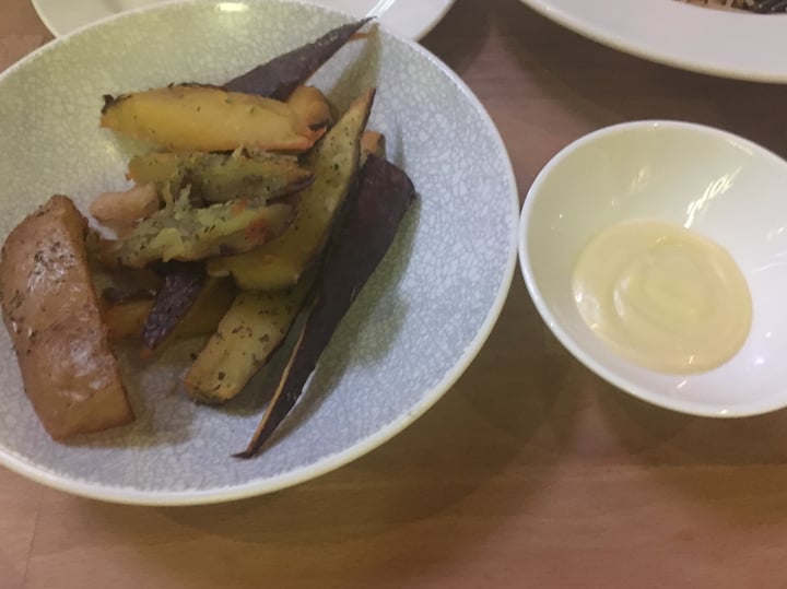review photo of Real Food Fruit Rojak shared by @janicita79 on 10 Feb 2018 - review