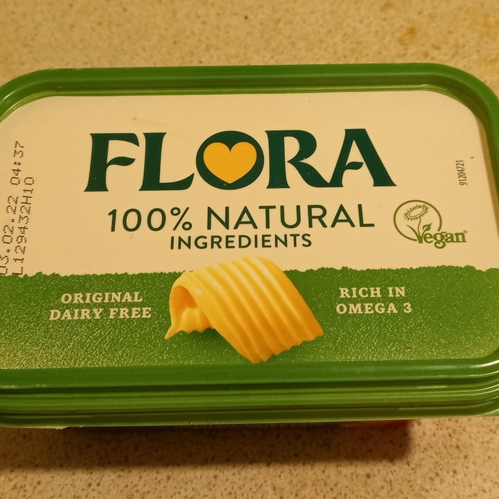 photo of Flora 100% Natural Ingredients shared by @trailrunningman on  04 Dec 2021 - review