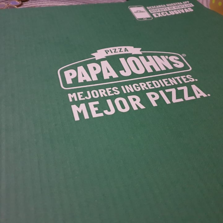 photo of Papa John's Pizza Papa John’s Green Plus shared by @batvegan on  01 Nov 2020 - review