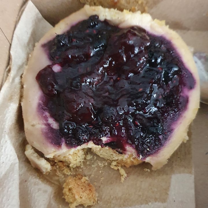 photo of Bioma plant based café Cheesecake shared by @veroflagitonte on  28 Aug 2021 - review