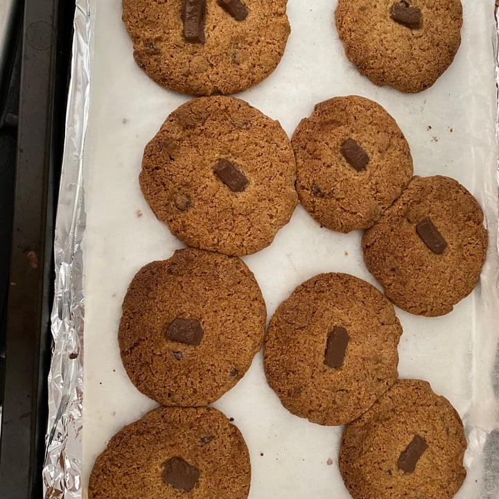 review photo of Noshu Choc chip cookies shared by @pariscondina on 11 Oct 2020 - review