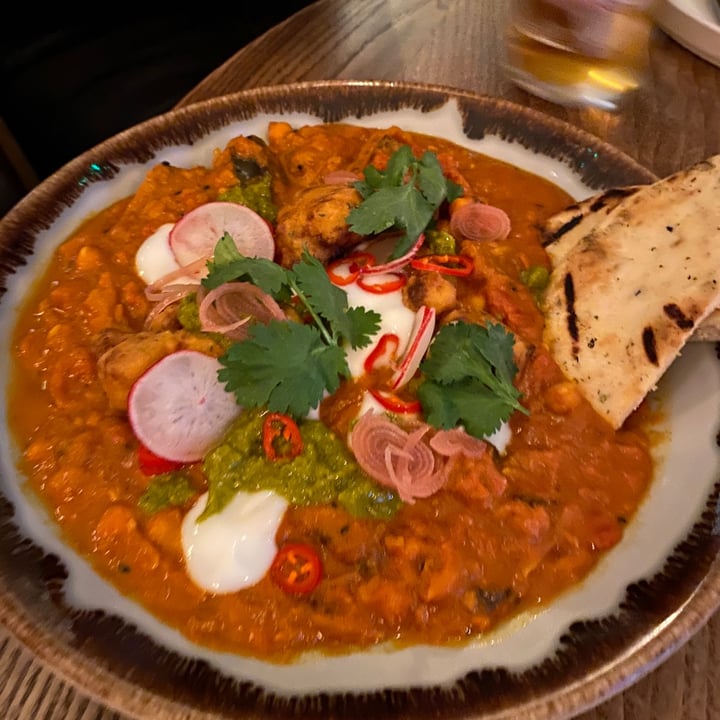 review photo of The Pavilion Arms, Bournemouth aubergine curry shared by @hwinter on 26 Nov 2022 - review