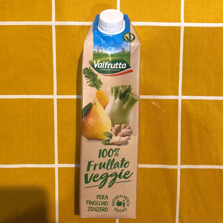 photo of Valfrutta 100% Frullato Veggie pera finocchi zenzero shared by @fediliberti on  09 Apr 2022 - review