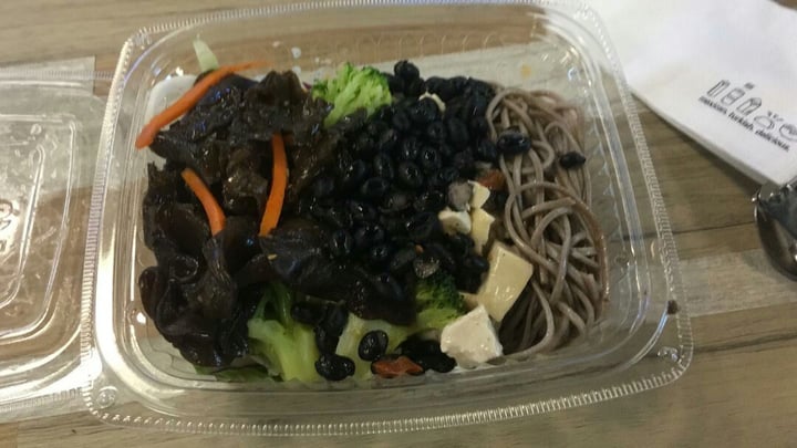 photo of Stuff'd Veggie Bowl shared by @peanutyabs on  17 Dec 2019 - review