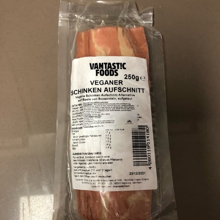 photo of Vantastic Foods Bacon vegetale shared by @chuser on  30 Apr 2022 - review