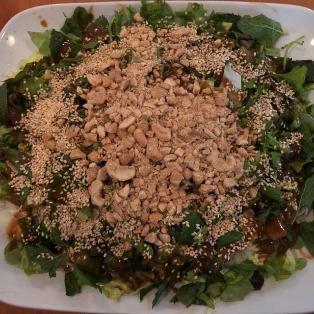 「Vietnamese Salad」の料理の写真