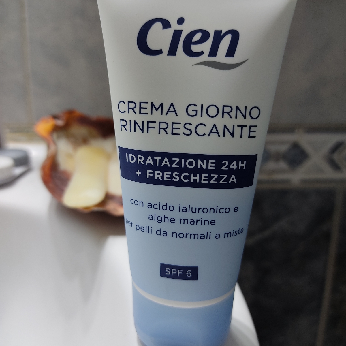 Cien Crema giorno rinfrescante idratante Review | abillion