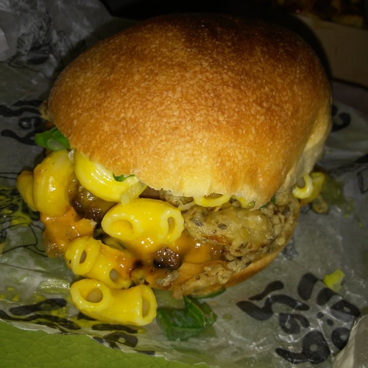 review photo of Red Frog Beer House Buba mc fly shared by @anabullheart on 07 Nov 2021 - review