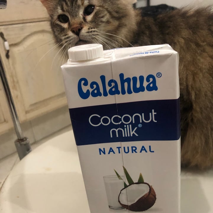 photo of Calahua Alimento liquido de coco shared by @migumillan01 on  13 May 2020 - review