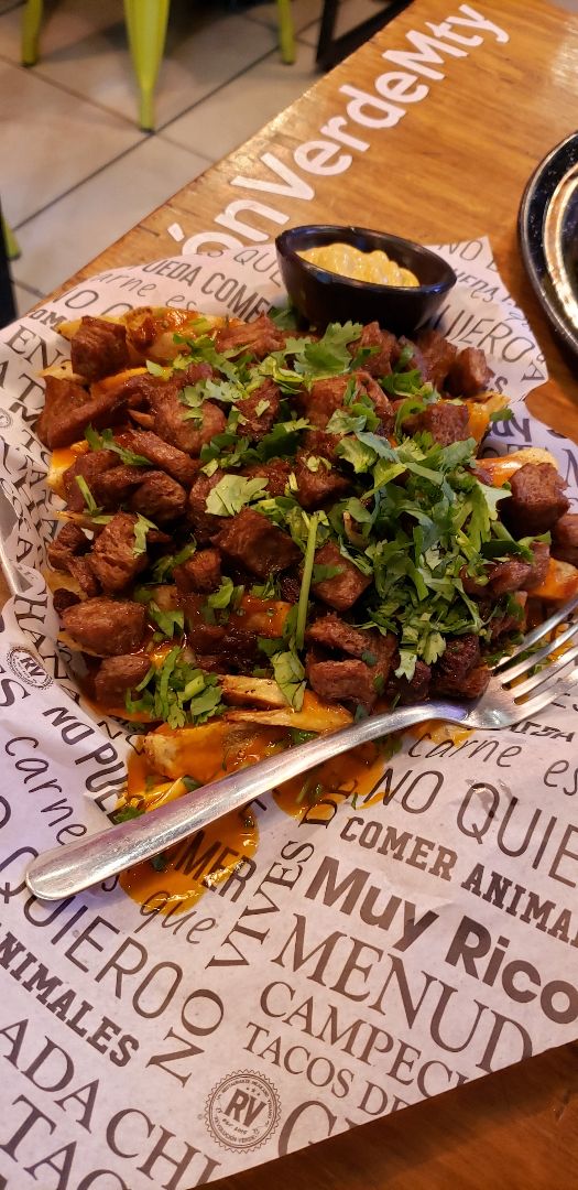 photo of Revolucion Verde Papas Gordas shared by @katiardz on  25 Jan 2020 - review