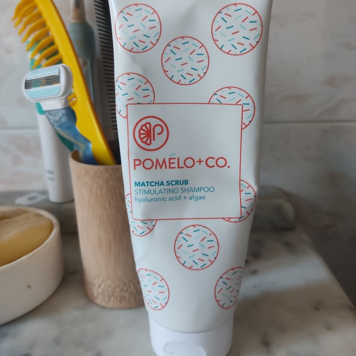 photo of POMELO+CO. Matcha Scrub Stimulating Shampoo shared by @chiarin94 on  25 Feb 2021 - review