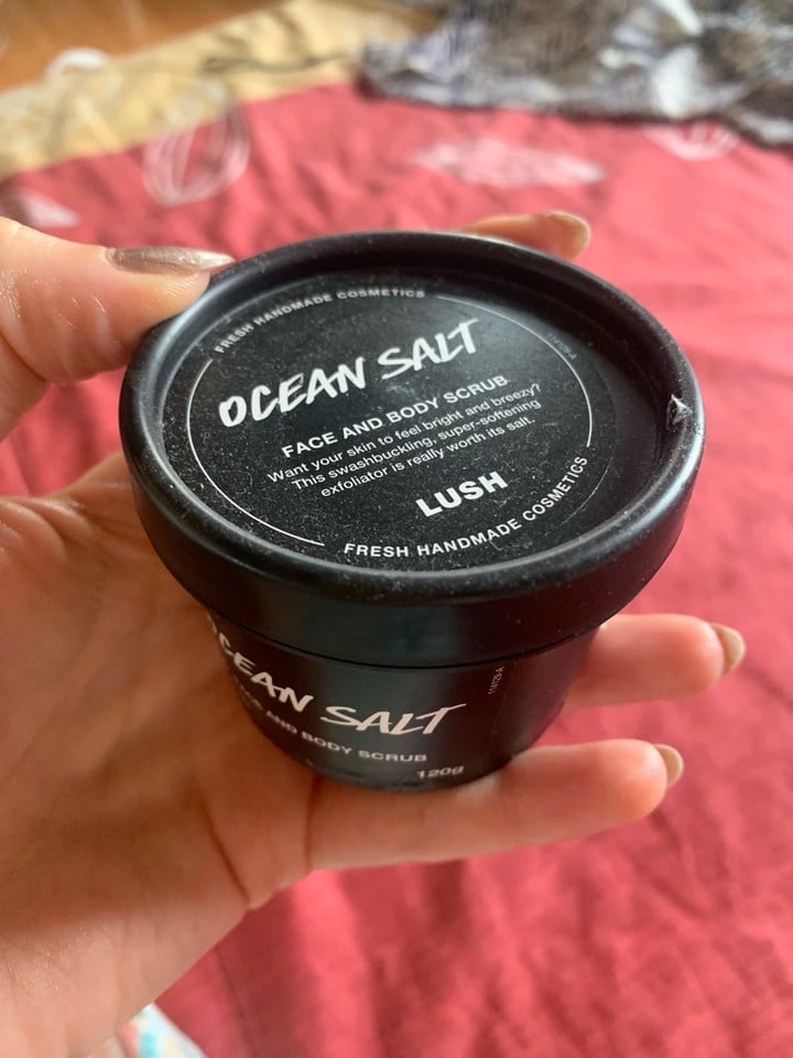photo of LUSH Fresh Handmade Cosmetics Self-Preserving Ocean Salt shared by @giveafudge2day on  26 Nov 2019 - review