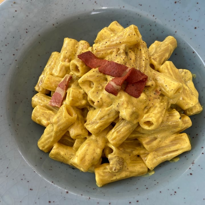 photo of Buddy Italian Restaurant Cafè Vegan “Carbonara” with Tofu and Curcuma shared by @johrgia on  24 May 2021 - review